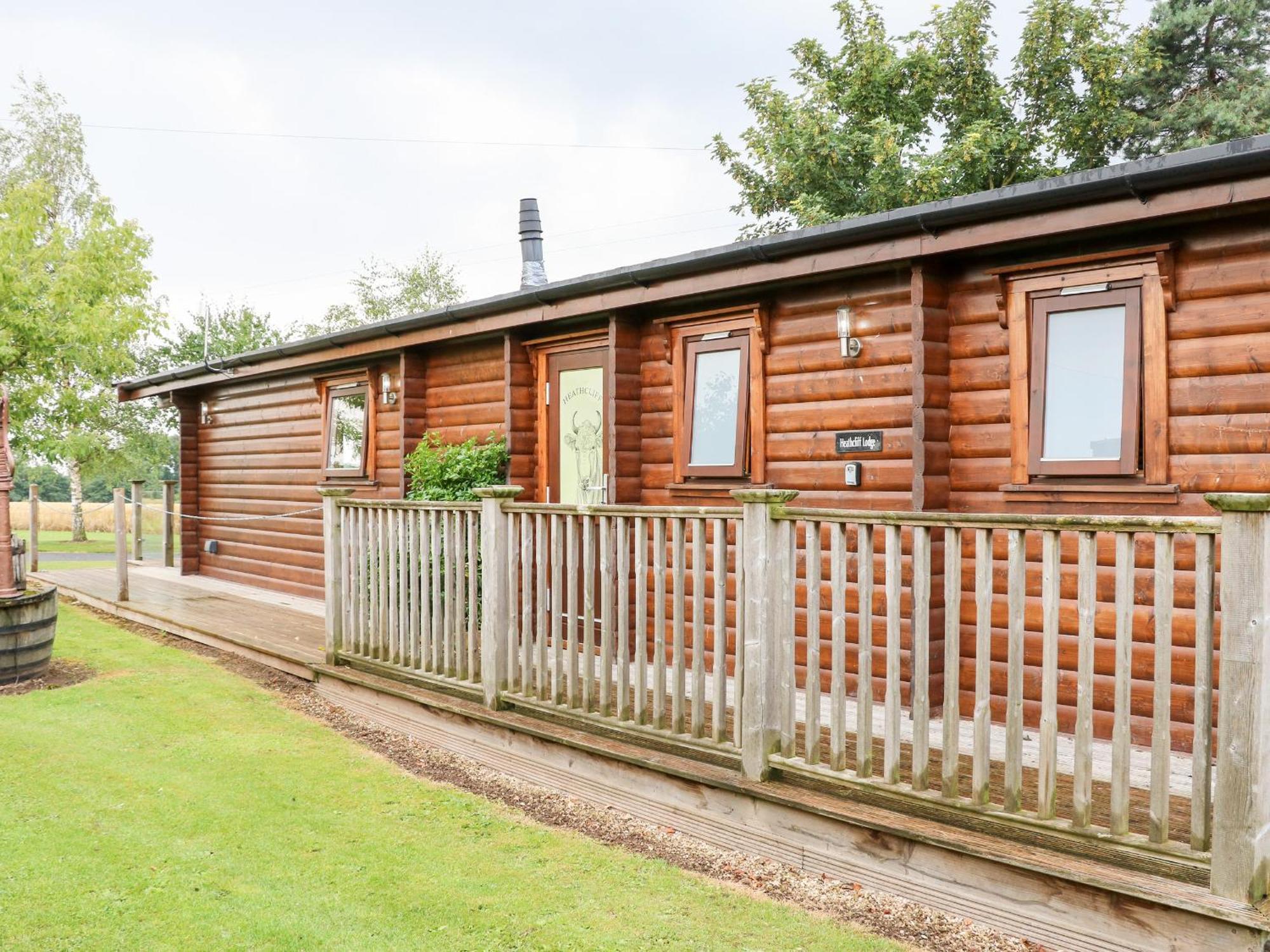 Villa Heathcliff Northallerton Exterior foto